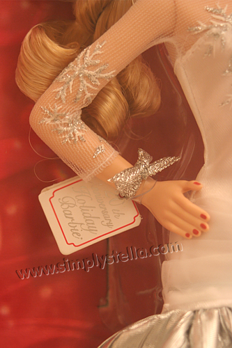 '08 Holiday Barbie , 20th Anniversary's tag