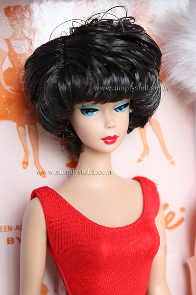 Repro Bubble Cut Barbie - Close Up