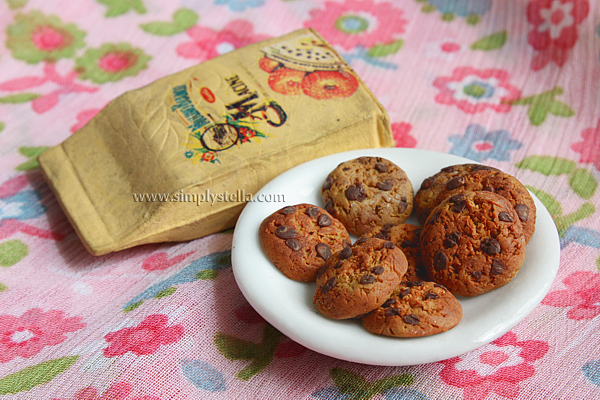 Chocolate Chip Cookies