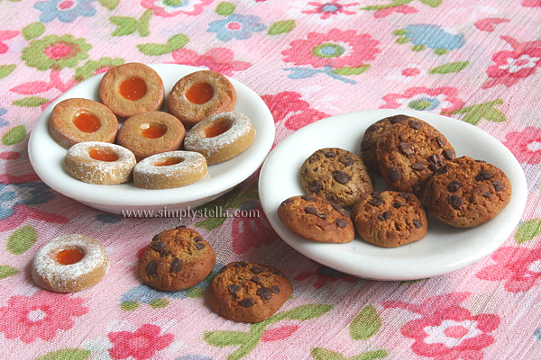 Apricot filled Pastries