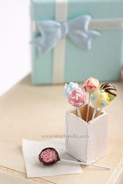  Shabby Chic Cake Pops