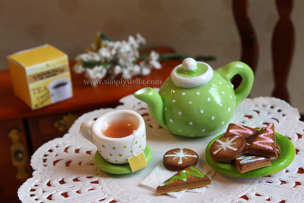  Tea Time (Christmas)